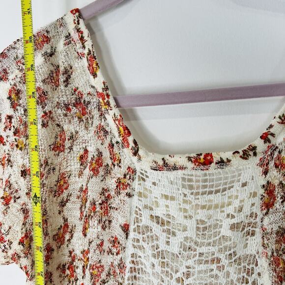Free People Boho Floral Crochet Top Shirt Size L - Picture 6 of 6